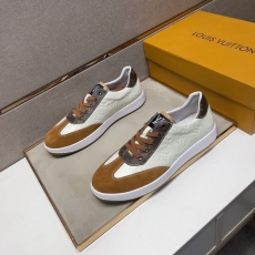 Louis Vuitton Low Shoes